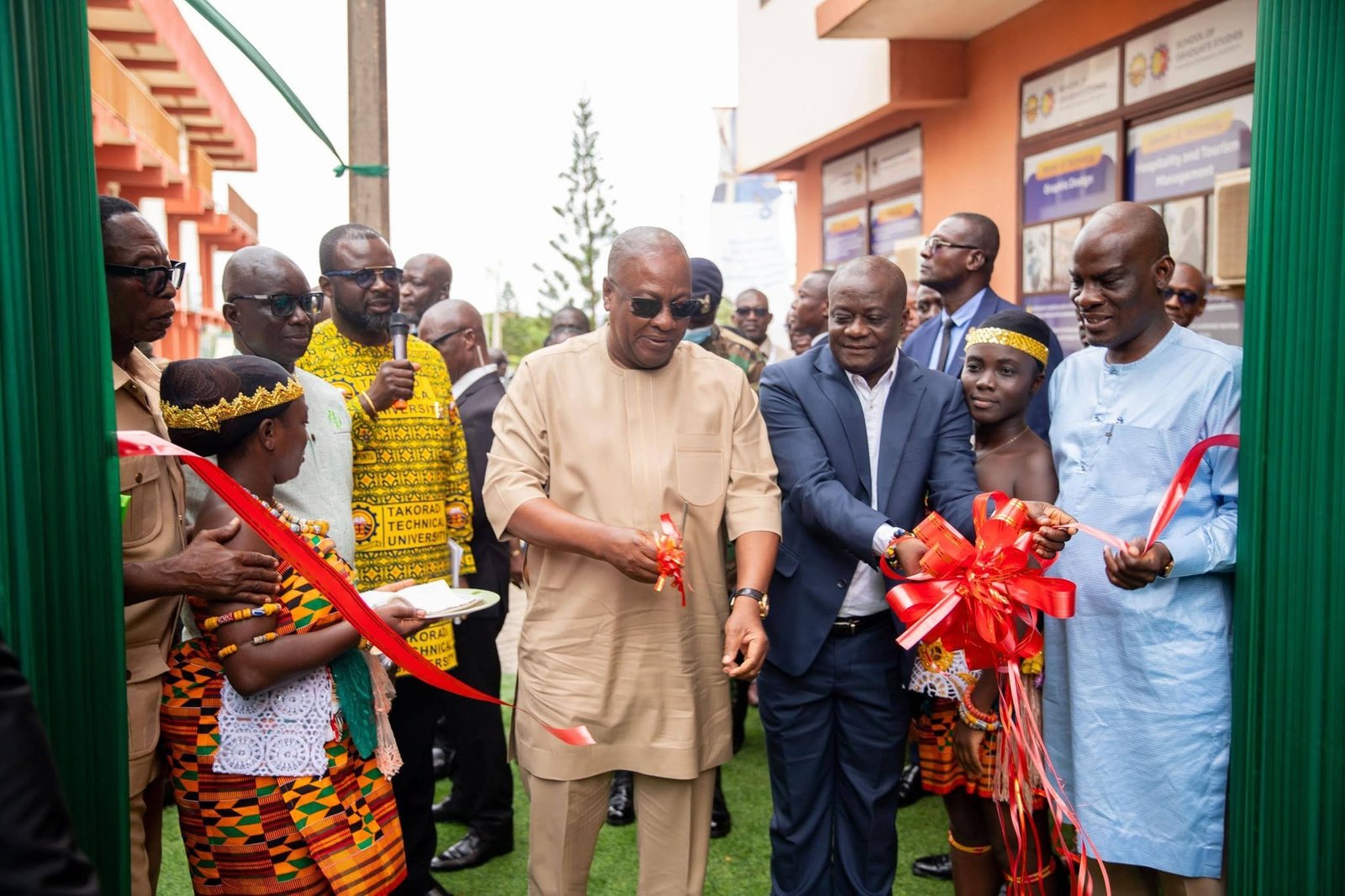 Anniversary opening ceremony and creative exhibition